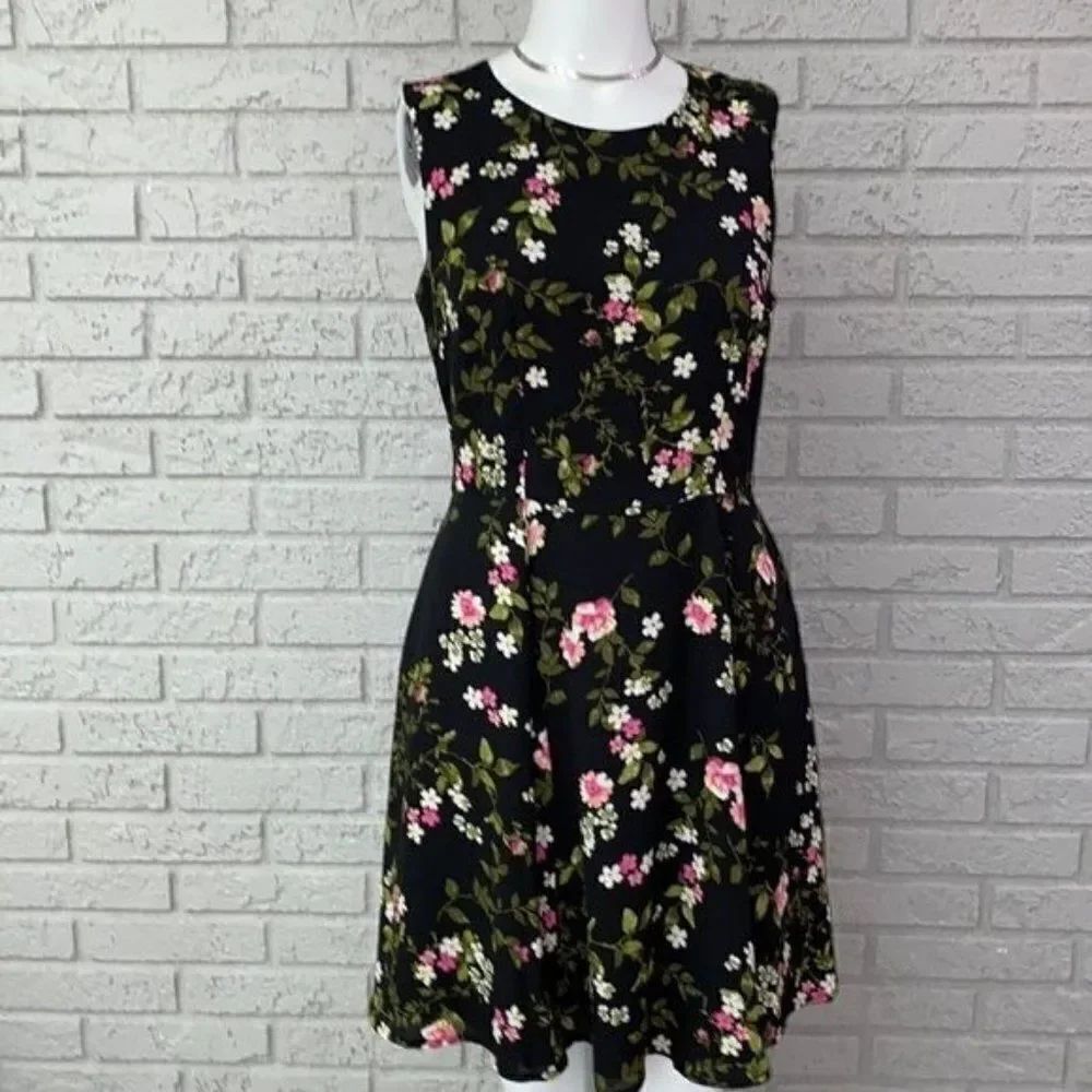 Maison Jules Floral Sleeveless Shift Dress Size 4